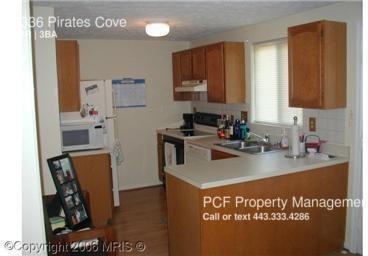 9336 Pirates Cove - Photo 3 of 4