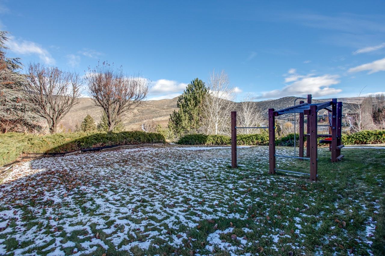 3519 Kimberly Ct - Photo 3 of 65