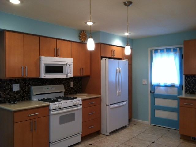 5 Lilac Ln - Photo 2 of 9