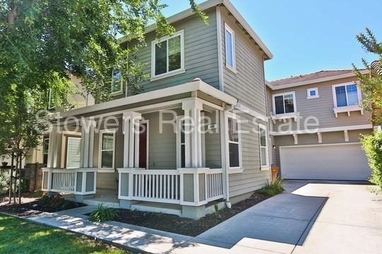 444 Chestnut St - Photo 2 of 26