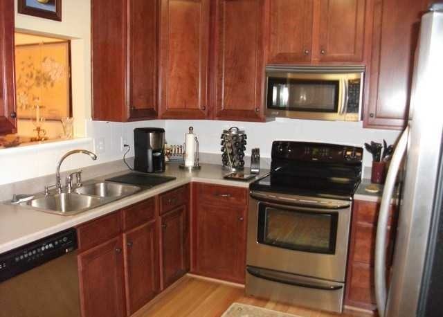 6906 Stratford Townes Way - Photo 3 of 15