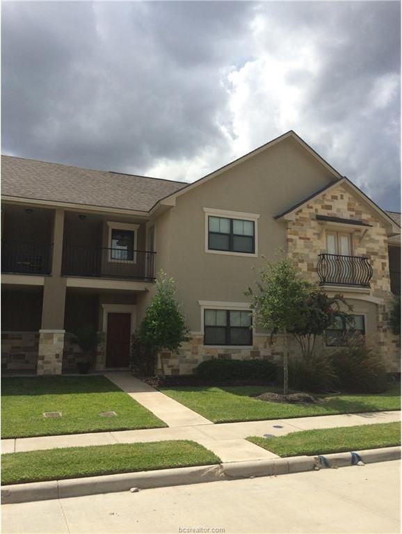 1439 Buena Vista Dr - Photo 2 of 12