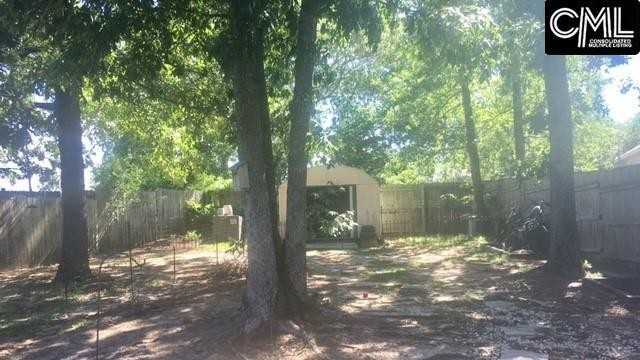229 Stonewood Dr - Photo 3 of 3