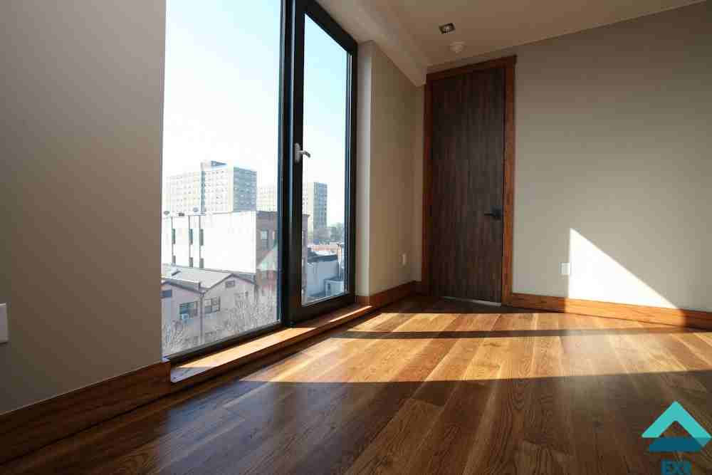 865 Willoughby Avenue #6