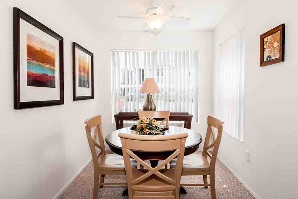 Cricket Club Apartments - Photo 6 of 25