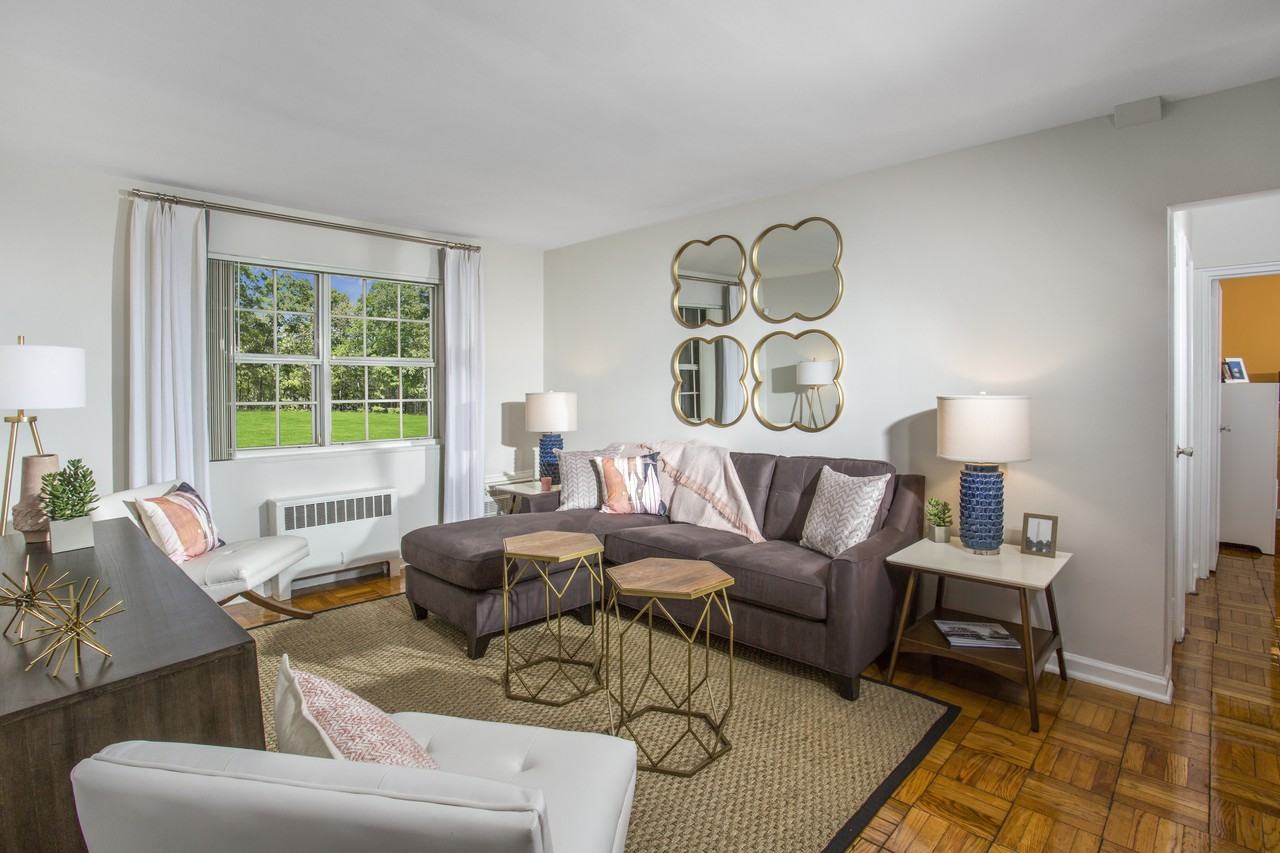 Queenstown 3301 Chillum Road, Mount Rainier, MD 20712 Apartment for