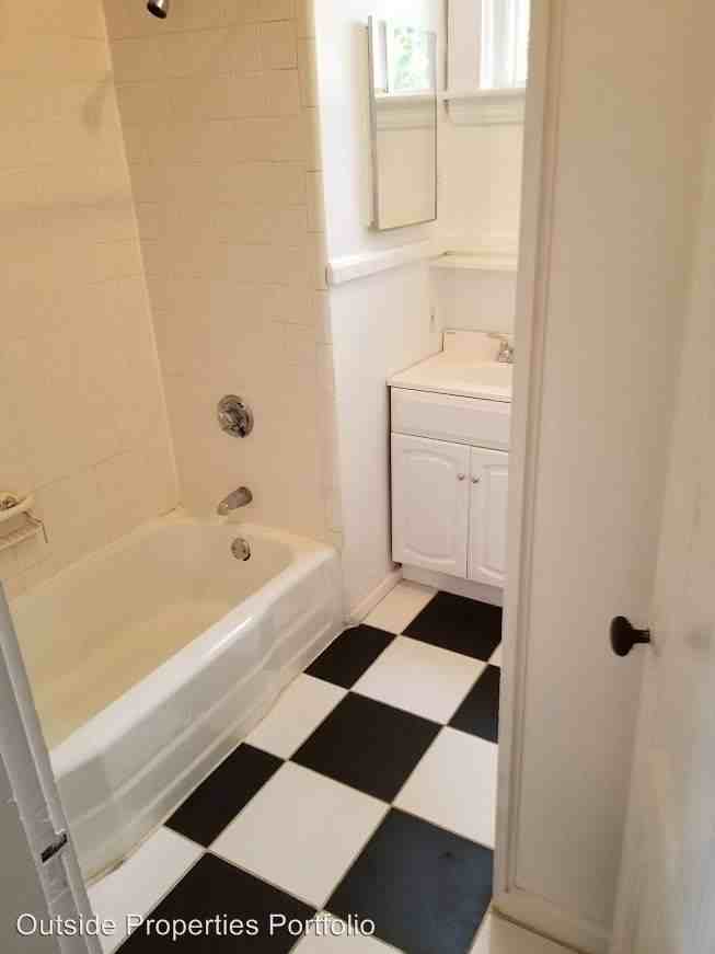 29 Railroad Avenue - Photo 2 of 9