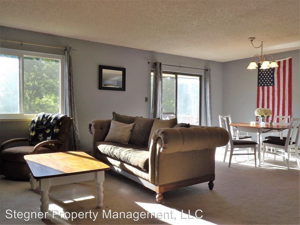 2418 Amherst St - Photo 2 of 5