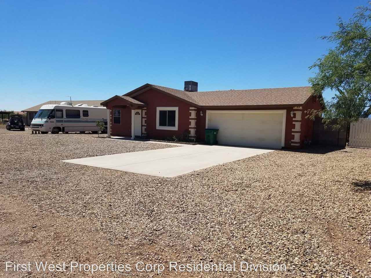 230 E Ash St - Photo 2 of 30