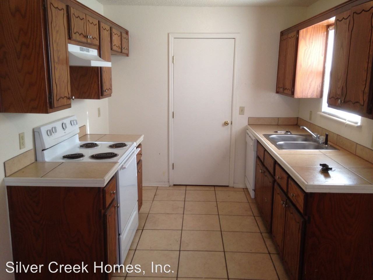 8814 Muriel Way - Photo 3 of 4