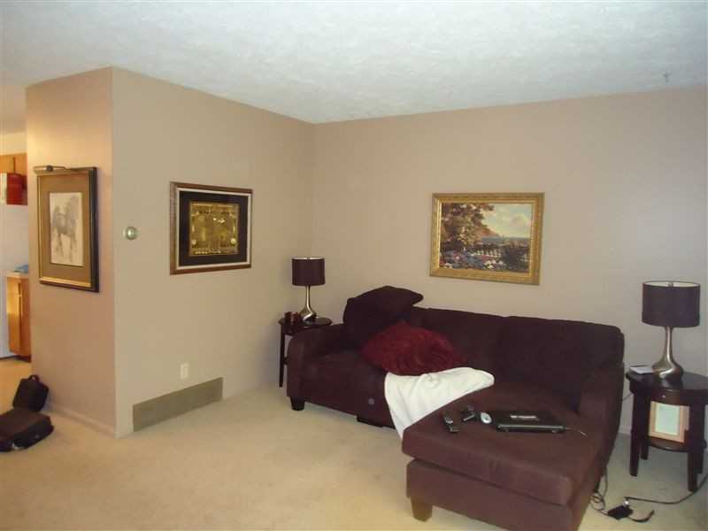 900-906 Cedar Run Ct. - Photo 3 of 15