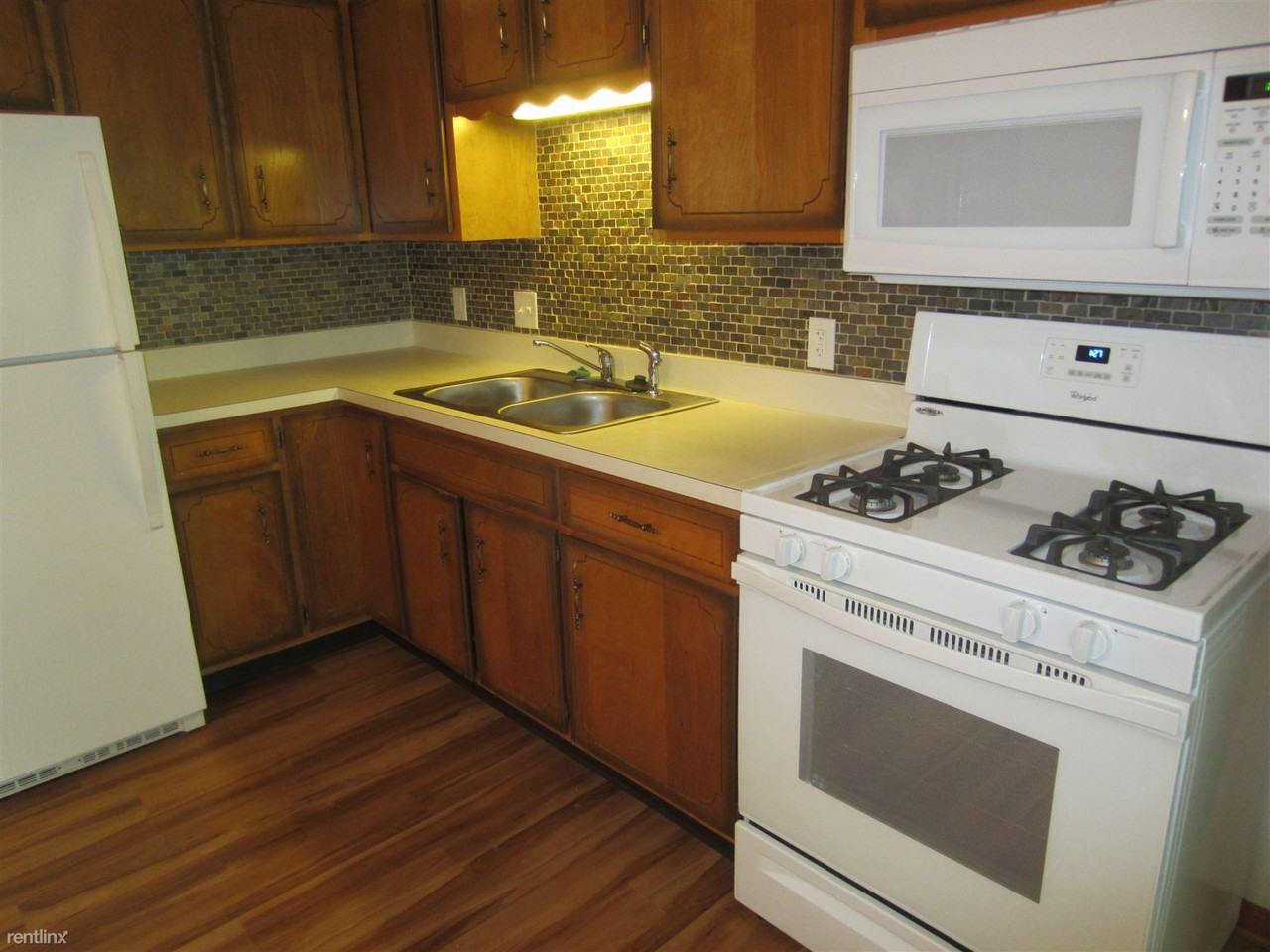 530 Leisure Acres St - Photo 2 of 9