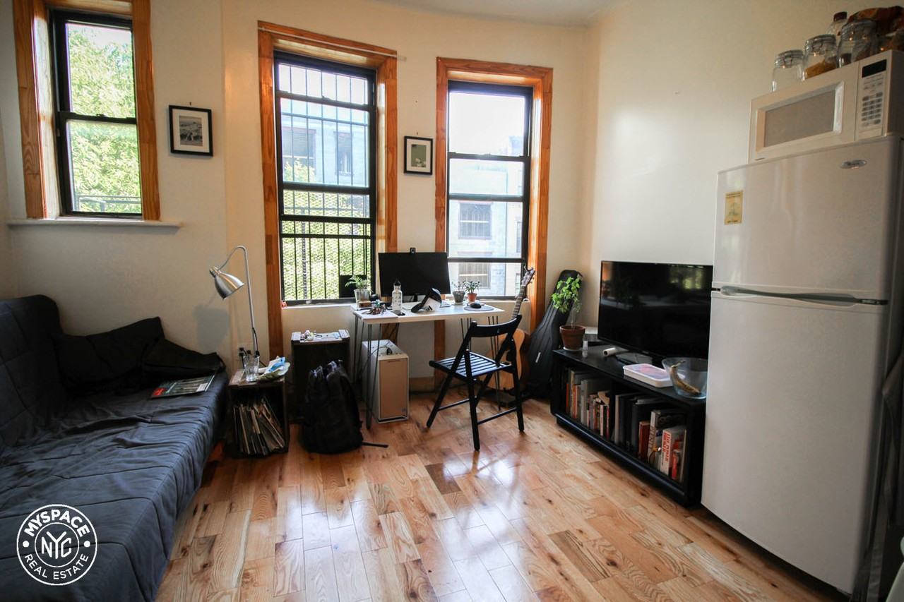 807 Saint Johns Place #2C