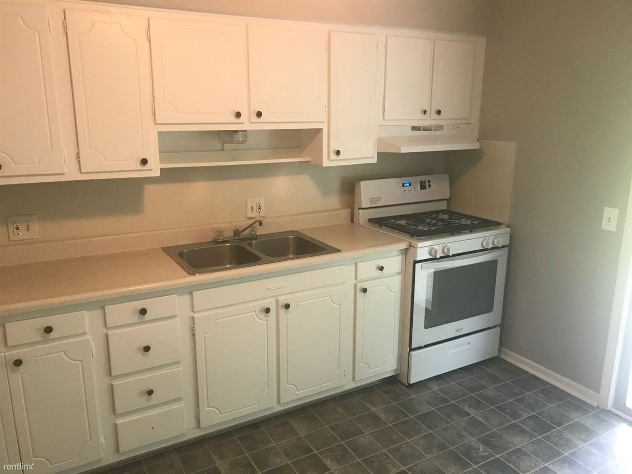 Gardentown Apartments 1845 30th St Sw Wyoming Mi 49519 With 1 Floorplan Zumper