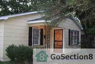 321 Snyder Dr - Photo 3 of 6