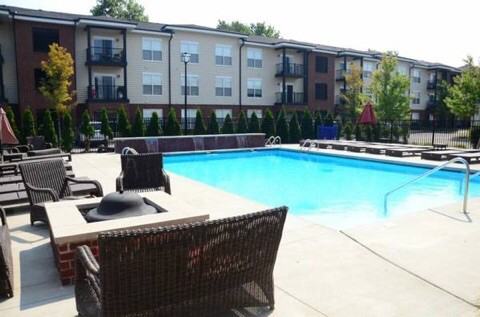 7320 Skyline Dr E - Photo 2 of 11