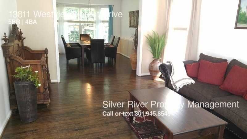 13811 Westview Forest Dr - Photo 2 of 24