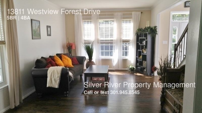 13811 Westview Forest Dr - Photo 3 of 24