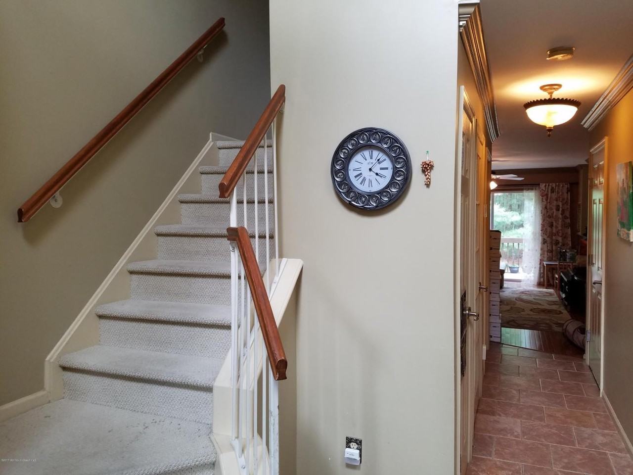 92 Heron Ct - Photo 2 of 25