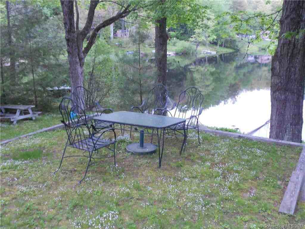 142 Catlin Rd - Photo 3 of 9