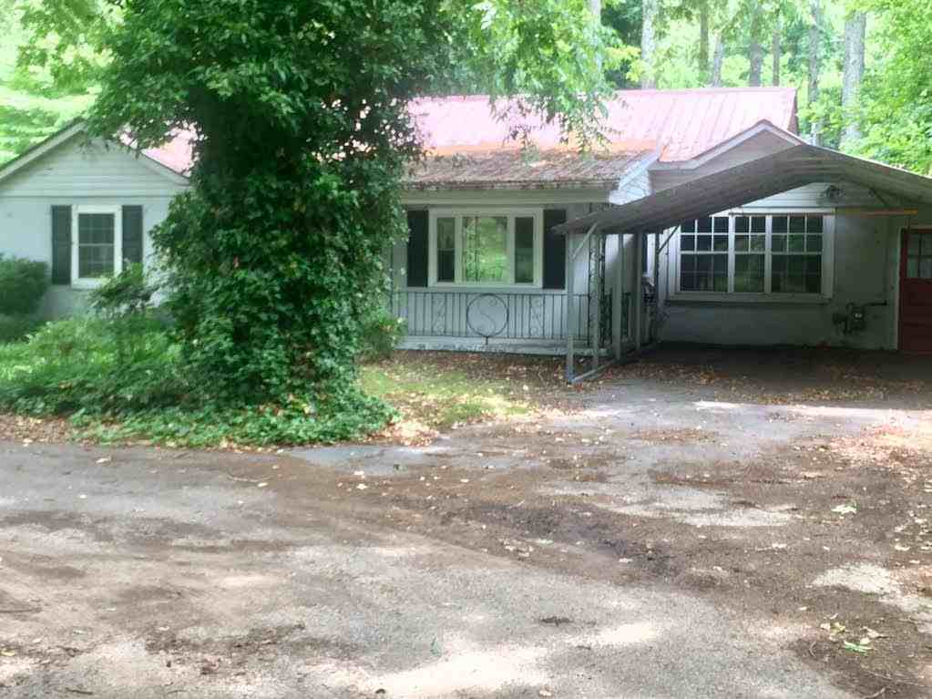 1404 Gordon St - Photo 2 of 10
