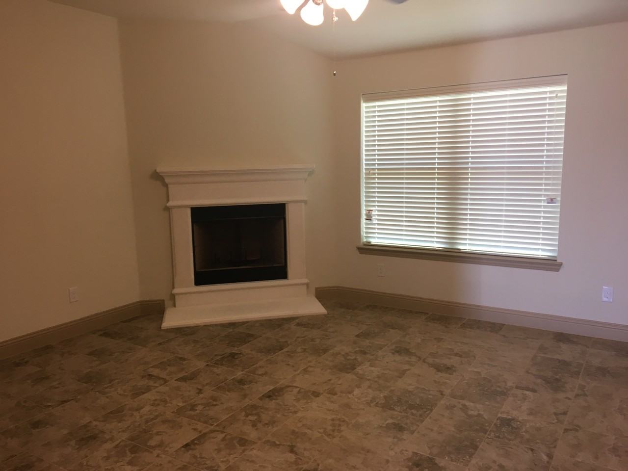 5101 Braddock Ct - Photo 2 of 4