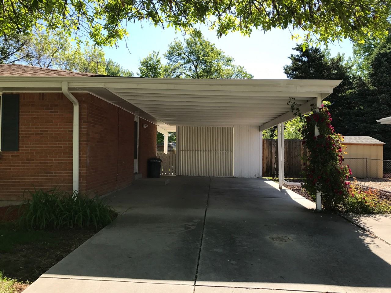 6640 S Lincoln St - Photo 2 of 14