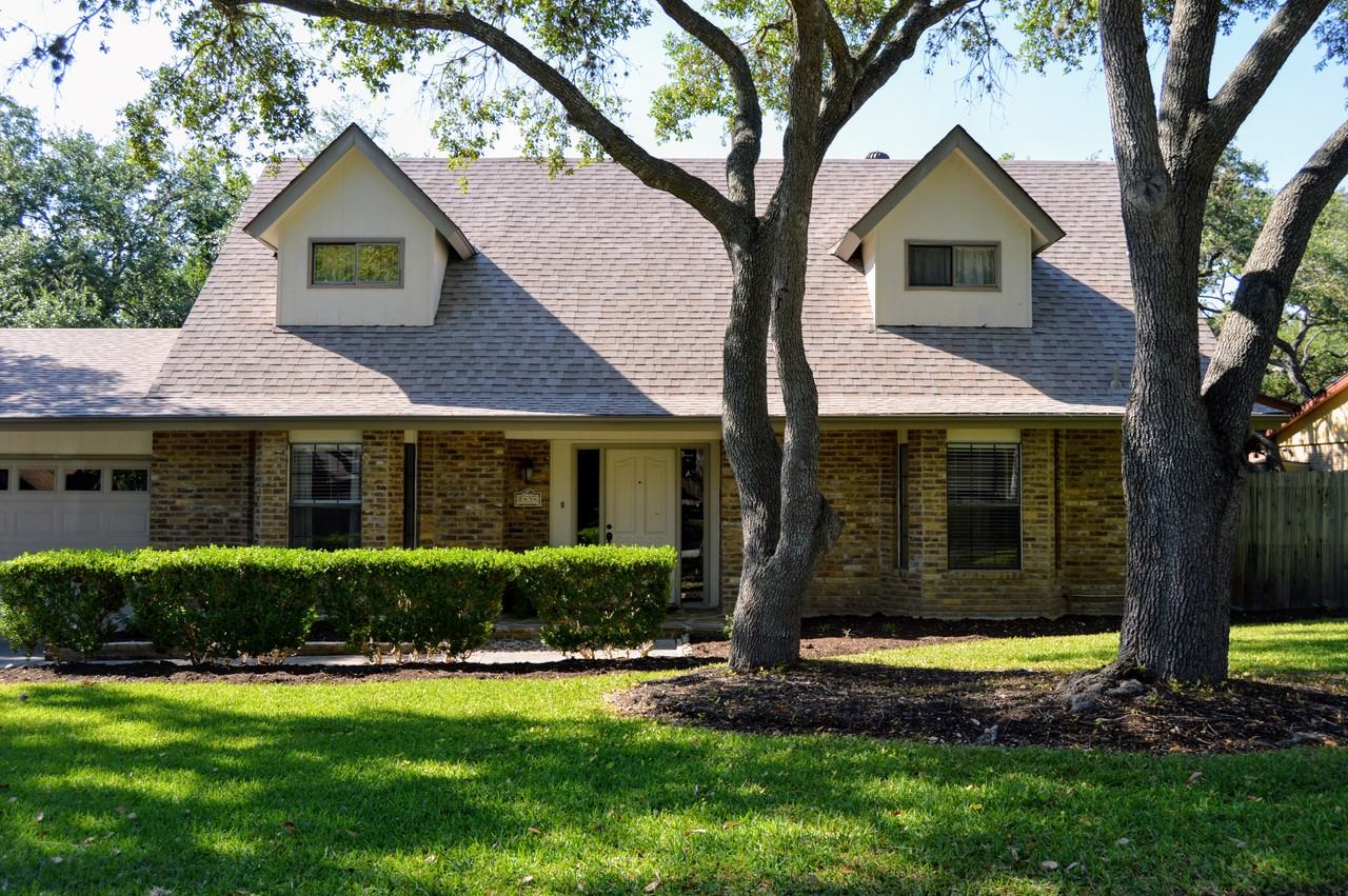 8434 Chivalry St - Photo 2 of 25