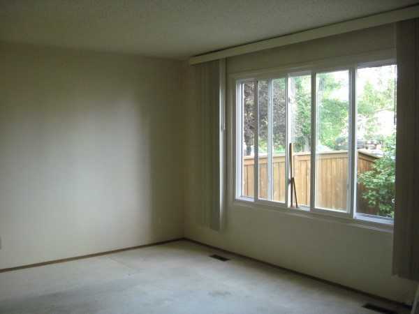 178 Primrose Gardens - Photo 2 of 4