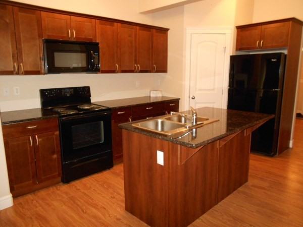 15151-43 Street - Photo 2 of 10