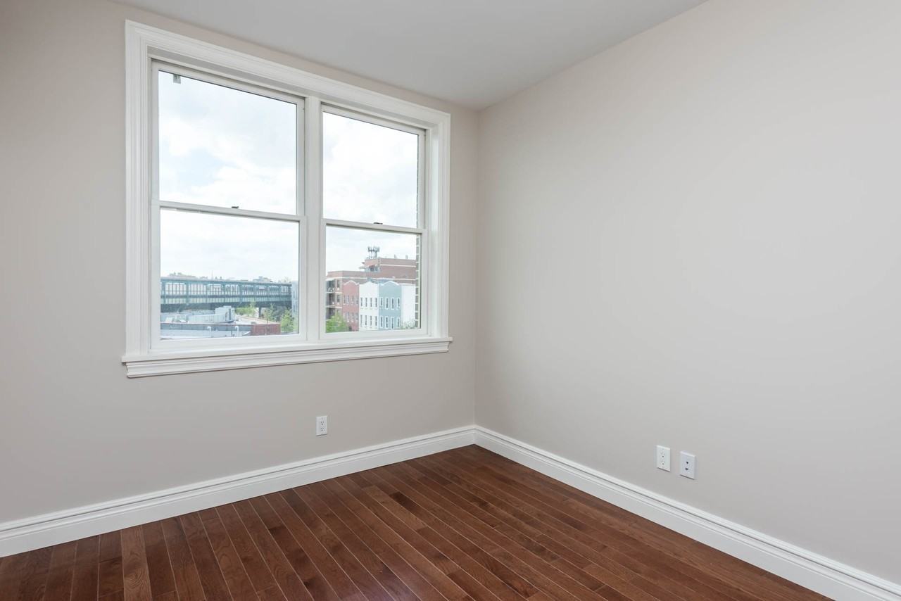 439 Knickerbocker Avenue #3A