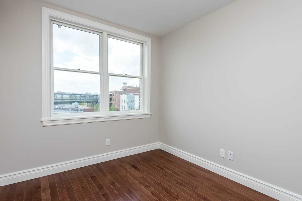 439 Knickerbocker Avenue #4C