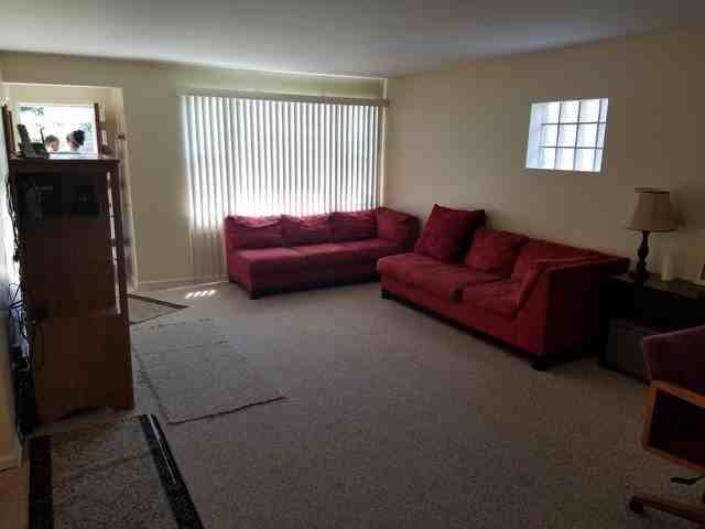 3026 George St - Photo 3 of 7