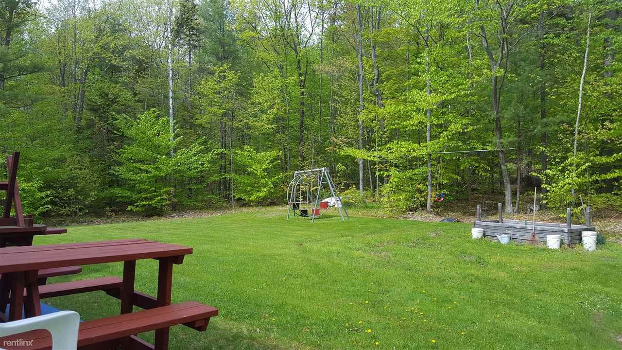 160 Charlestown Rd - Photo 2 of 10