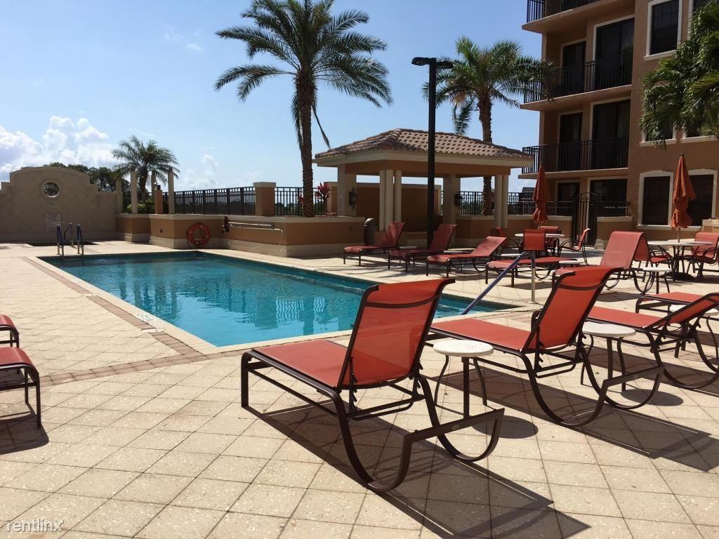 511 Lucerne Ave - Photo 2 of 21