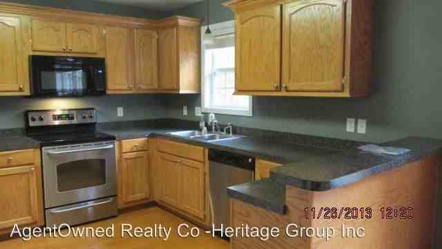 2520 Autumn Terrace - Photo 2 of 11