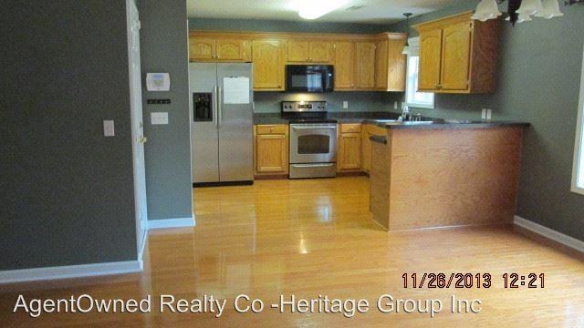 2520 Autumn Terrace - Photo 3 of 11