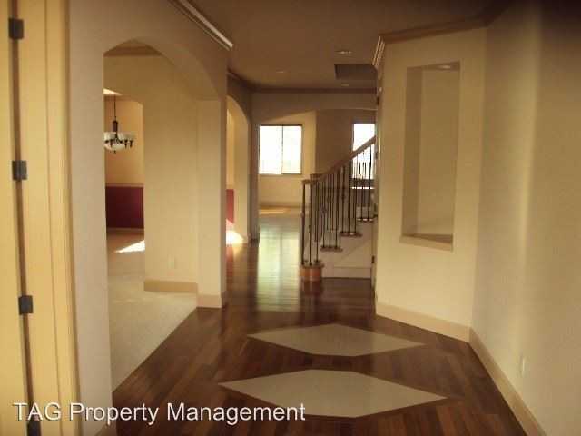 17652 NE 119th Ct - Photo 2 of 7