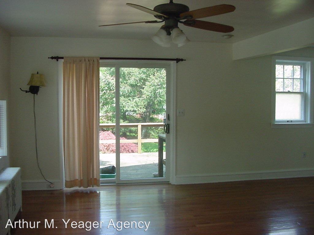 301 W Sunset Ave - Photo 3 of 9