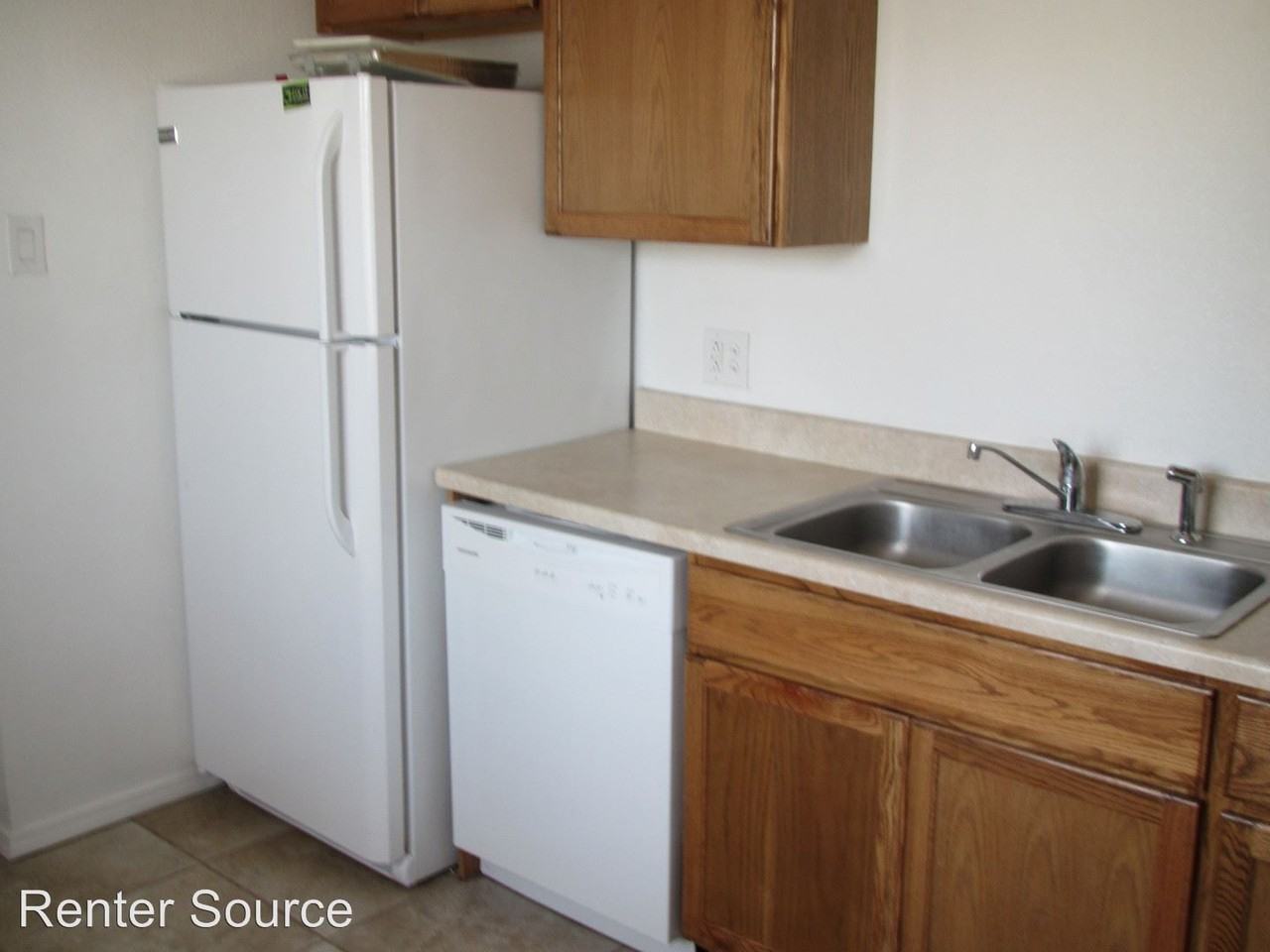 229 Hanosh Ct. SE - Photo 2 of 12