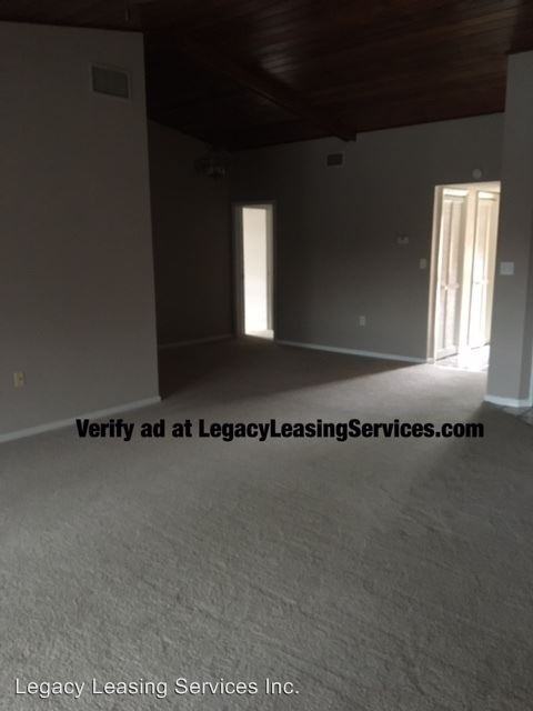 7204 Country Club Dr - Photo 3 of 4