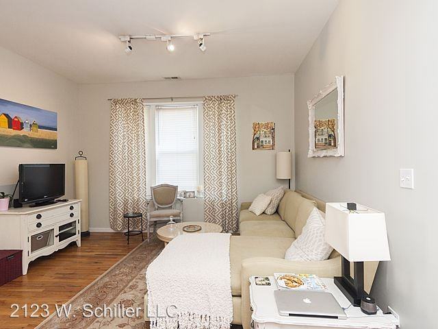 2123 W. Schiller St. - Photo 3 of 11