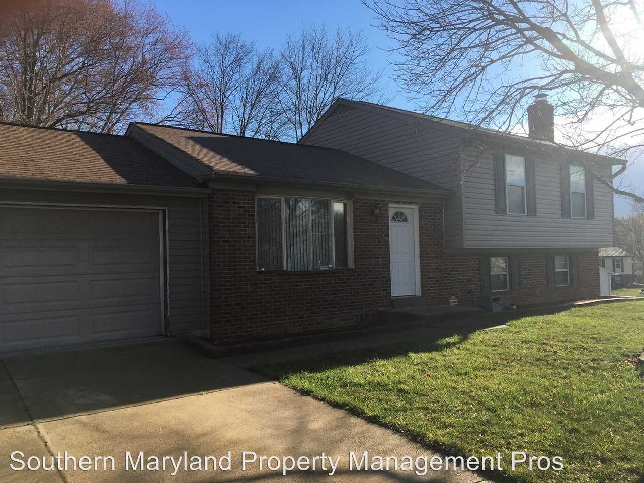 2308 Old Gate Ct - Photo 2 of 37