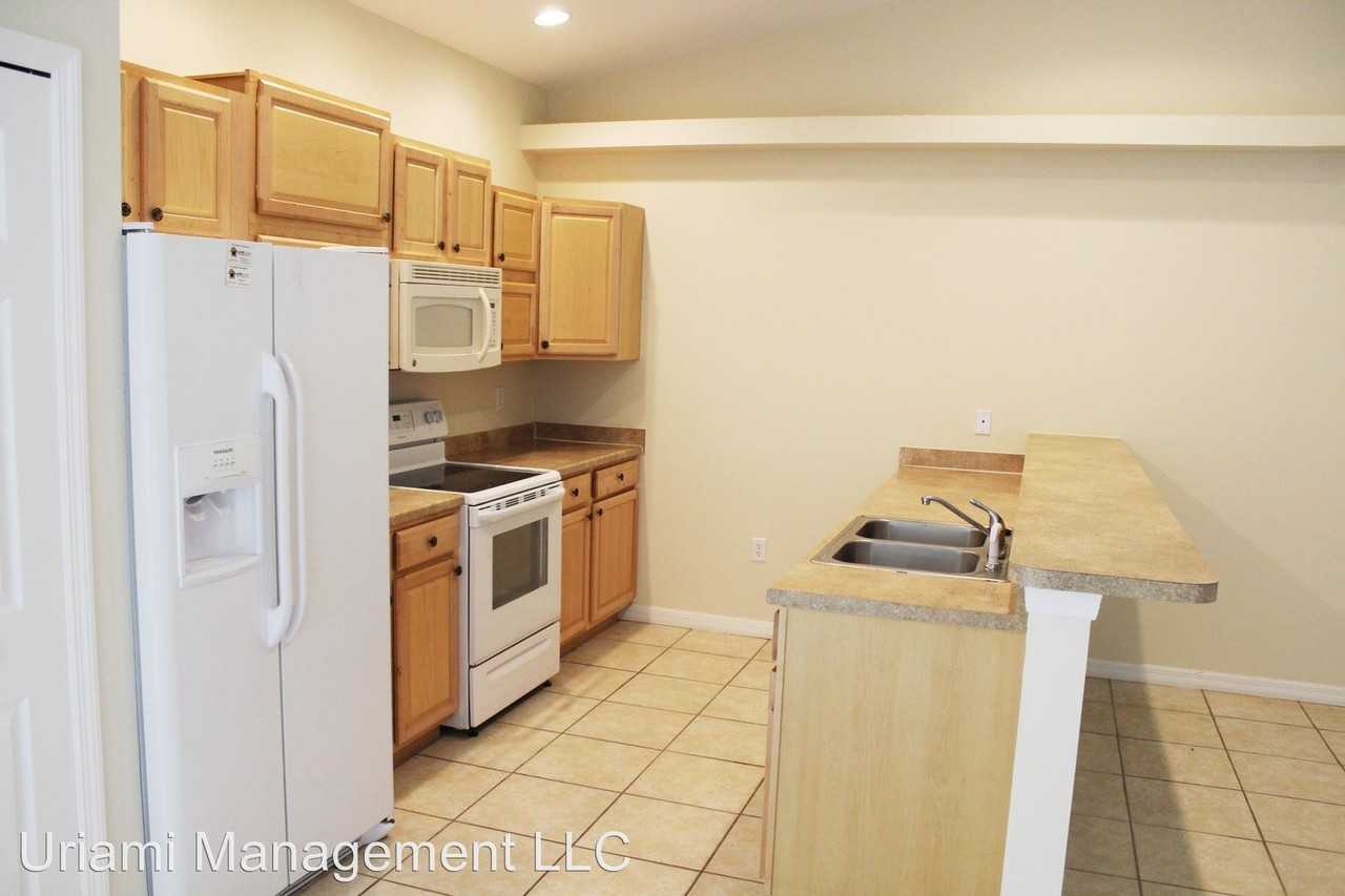 603 SE 5th St - Photo 2 of 20