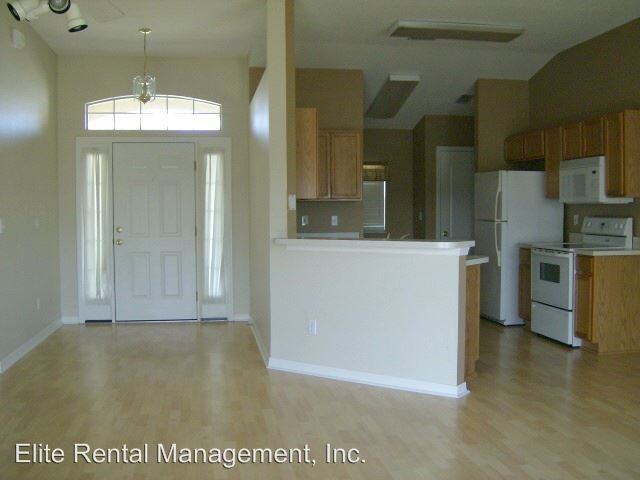 626 Whisper Sound St - Photo 2 of 10