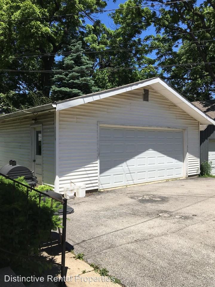 515 S 9th St - Photo 2 of 21