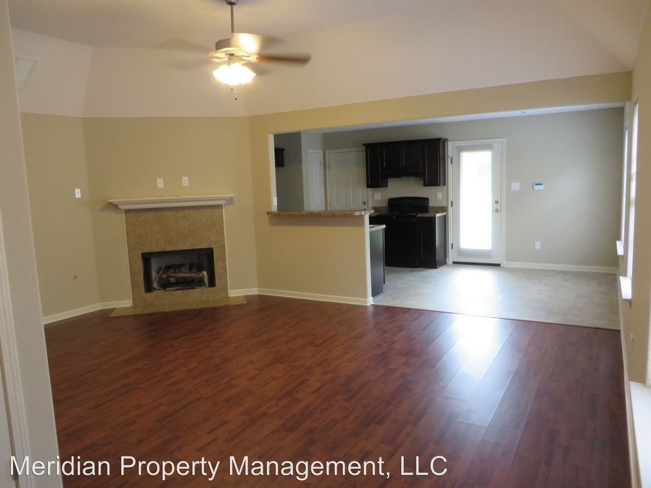 1021 Crayton Ridge Dr - Photo 3 of 10