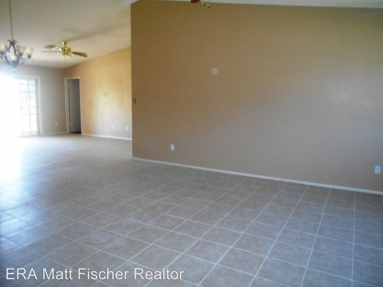 7117 E 26th Pl - Photo 3 of 13