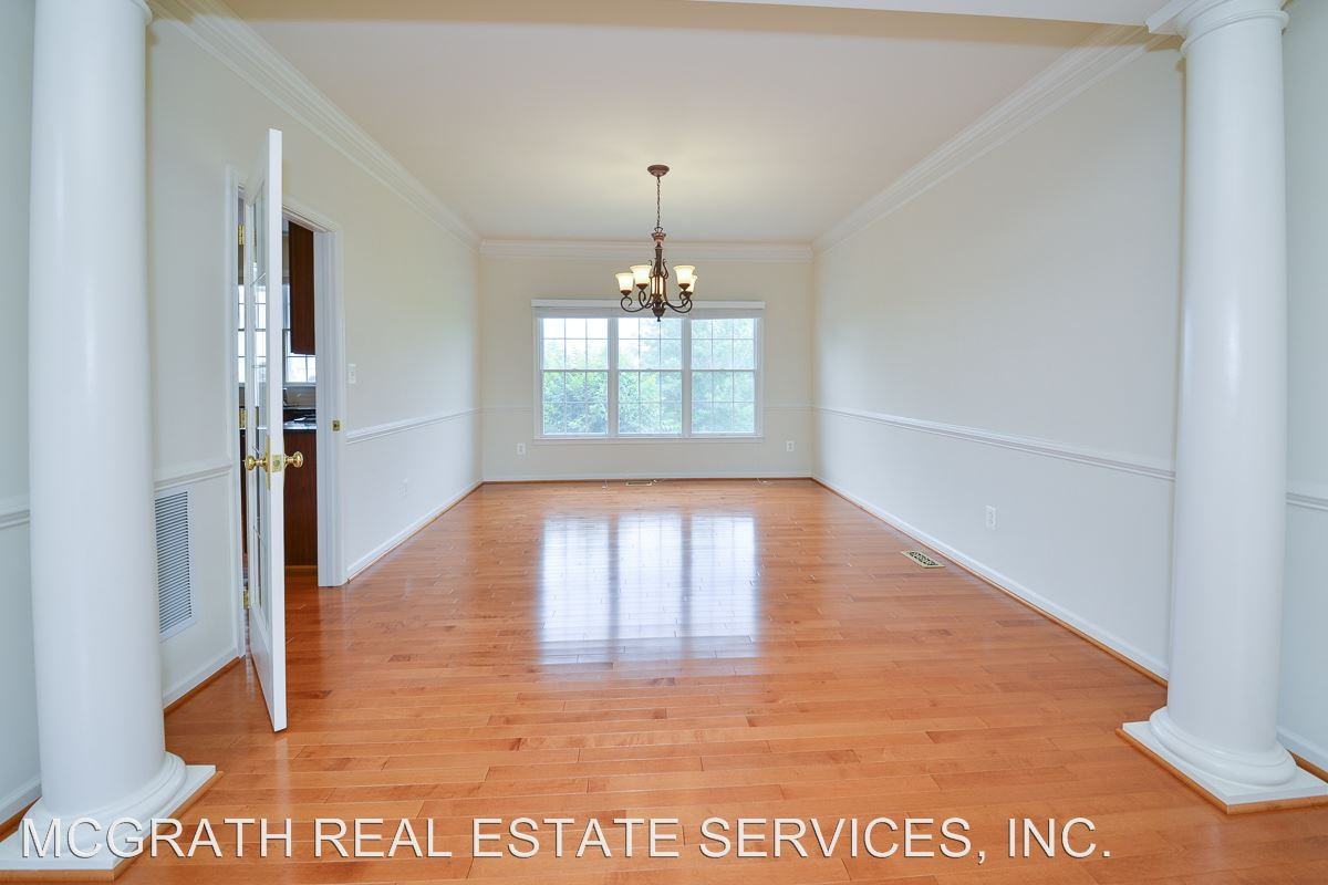 43393 Ballantine Pl - Photo 2 of 29