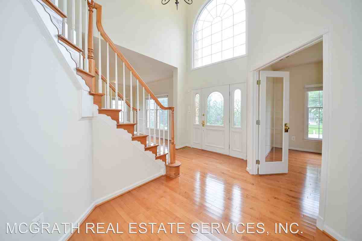 43393 Ballantine Pl - Photo 3 of 29